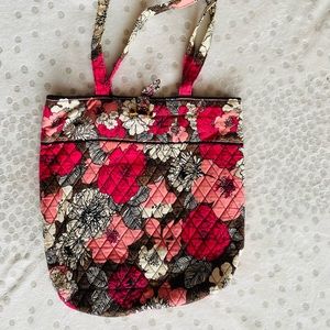 Vera Bradley bag. Good condition.